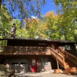 Ski Brule Lodging Retriever Ridge is available for your ski vacation this winter. Located in Brule Village, Retriever Ridge offers great views and plenty of space for up to 12 guests.